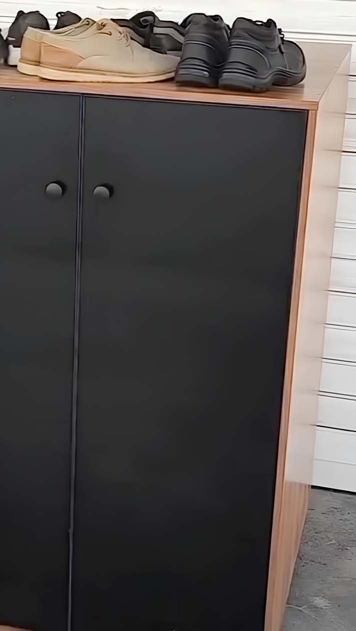✨ Étagère à chaussures Infinity – Un rangement infini pour vos baskets, talons hauts et bien plus encore ! 👟👠🥿